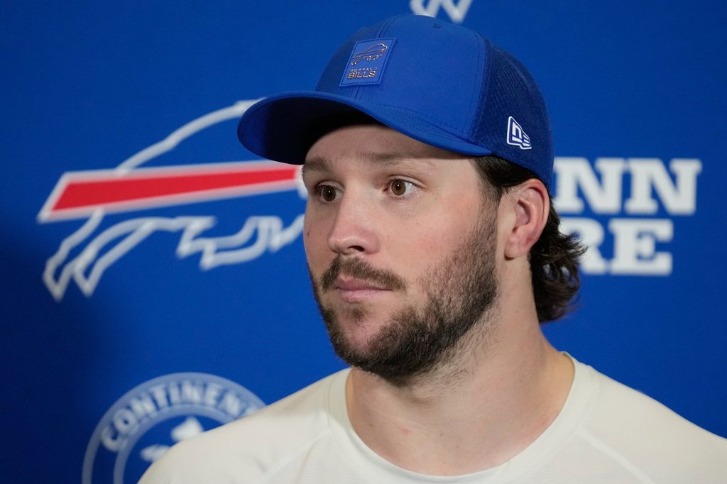 Bills QB Josh Allen still coming to grips with coaching change, playoff  loss and foot surgery – Winnipeg Free Press