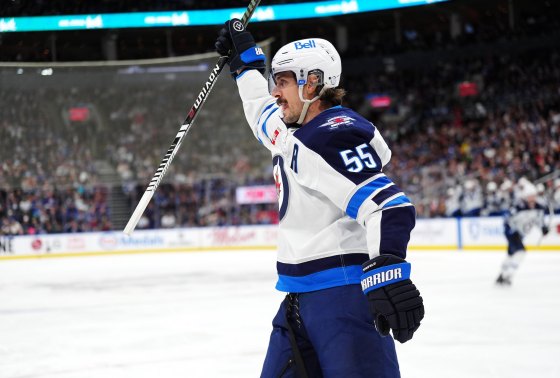 Jets top centre Mark Scheifele is tied for seventh in NHL scoring. (Frank Gunn / The Canadian Press files)