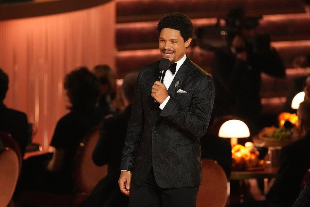Host Trevor Noah takes aim at Nicky Minaj, goes easy on Kendrick Lamar at Grammys