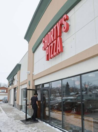 JOHN WOODS / WINNIPEG FREE PRESS The new location of Shorty’s Pizza on Roblin photographed Tuesday, February 3, 2026. reporter: Aaron