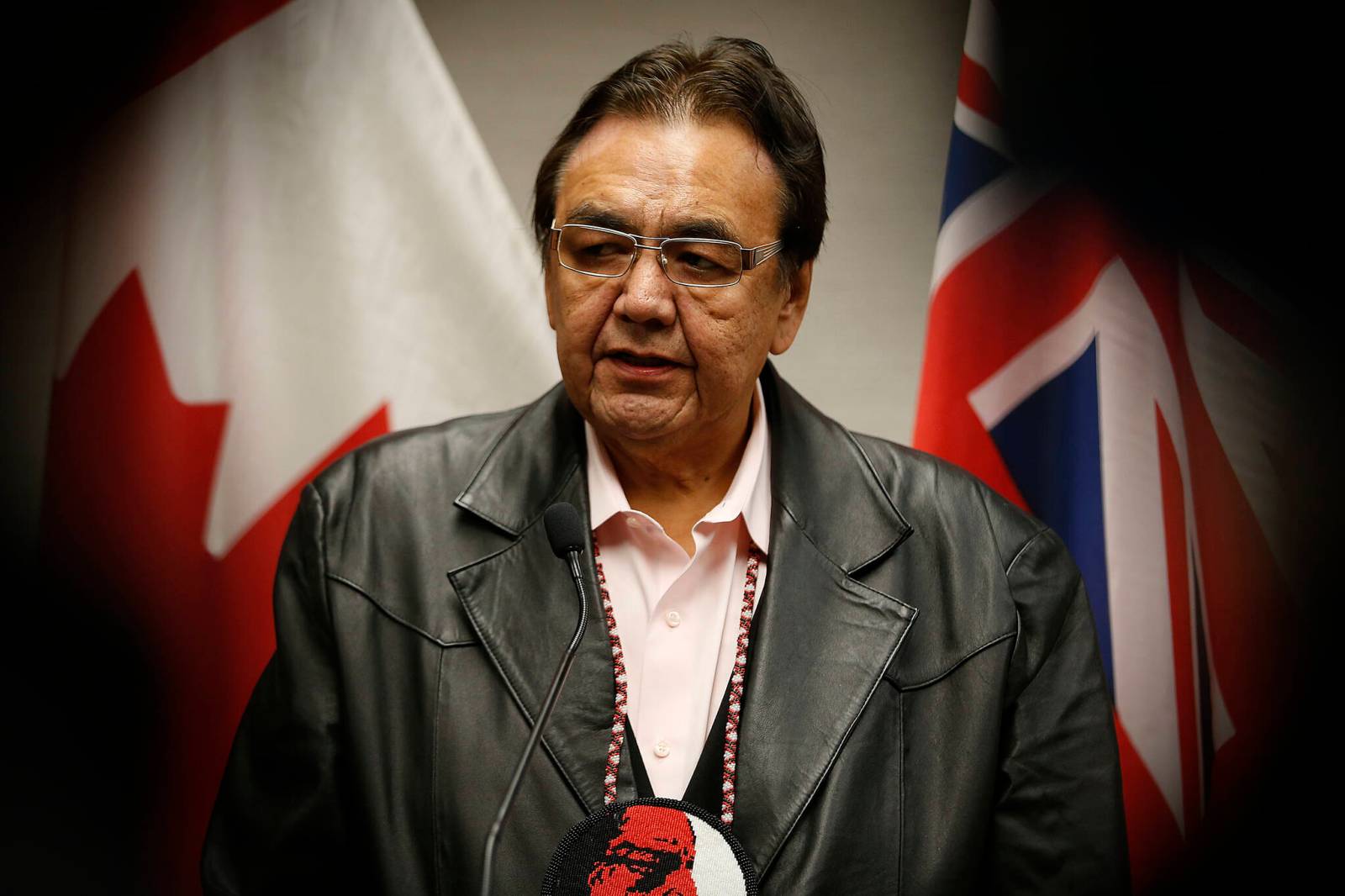Former cabinet minister takes shot at NDP over cultural training for guards