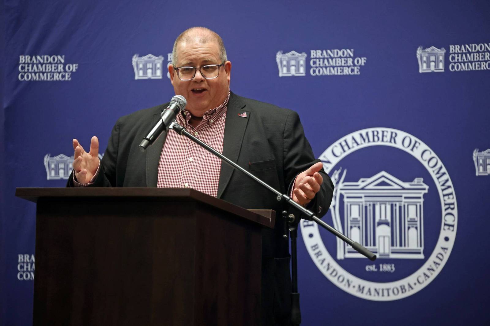 Ottawa urged to boost local colleges