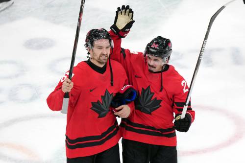 CAROLYN KASTER / THE ASSOCIATED PRESS
                                Winnipeg&rsquo;s Seth Jarvis (right) was a late &mdash; and fifth &mdash; Manitoban on Canada&rsquo;s overall Olympic roster. All five Manitobans were hockey players, including Winnipegger&rsquo;s Mark Stone (left) and Kati Tabin, Ste. Anne&rsquo;s Jocelyne Larocque and Elkhorn&rsquo;s Travis Sanheim.