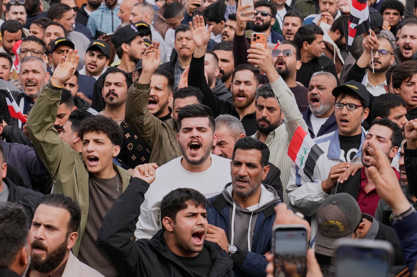 winnipegfreepress.com - Qassim Abdul-zahra, The Associated Press - Baghdad traders protest new customs tariffs as Iraq wrestles with shrinking oil revenues