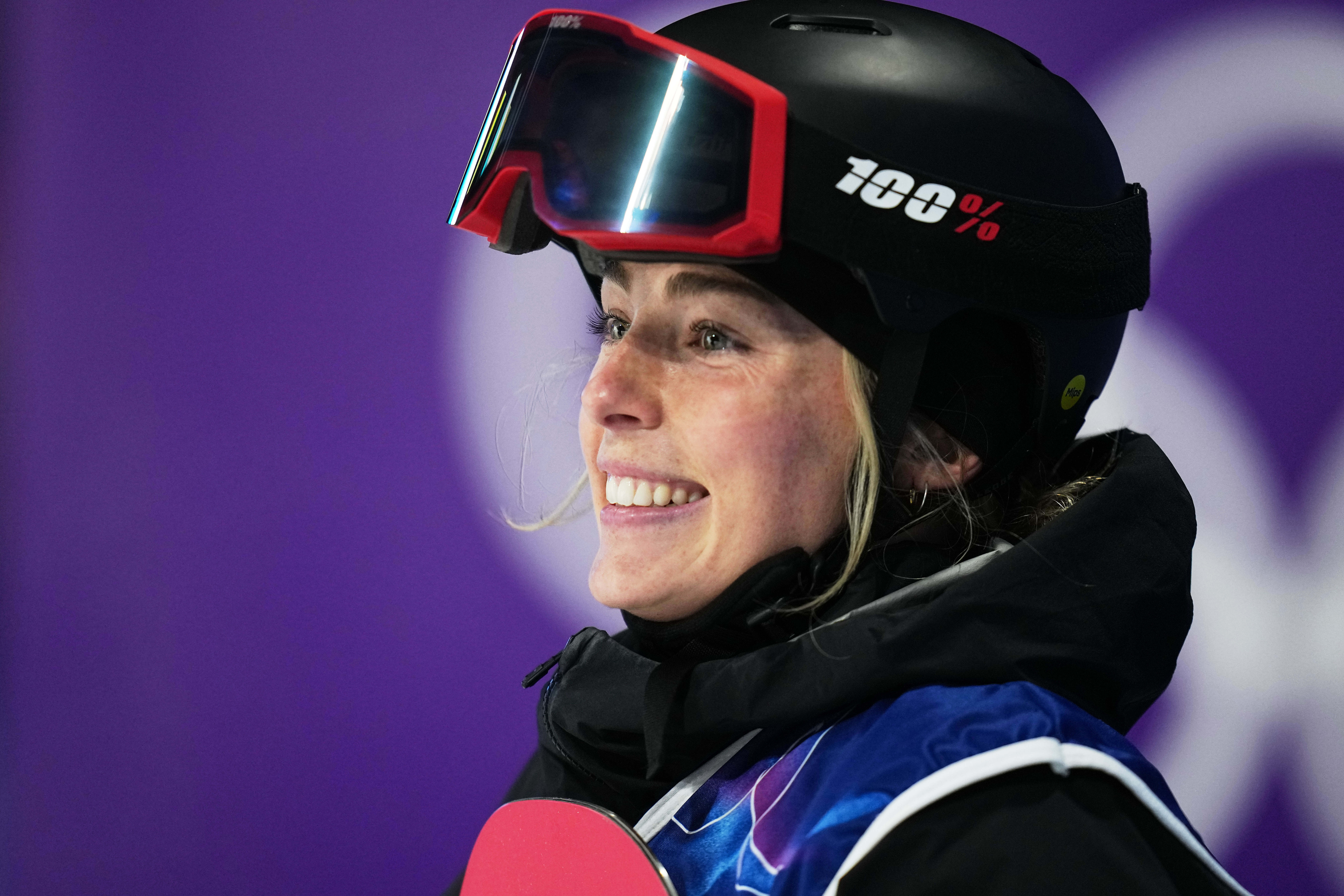 Jam or Pains.様 ✽ スノウドロップ Gasser to shoot for threepeat in Olympic big air as Sadowski