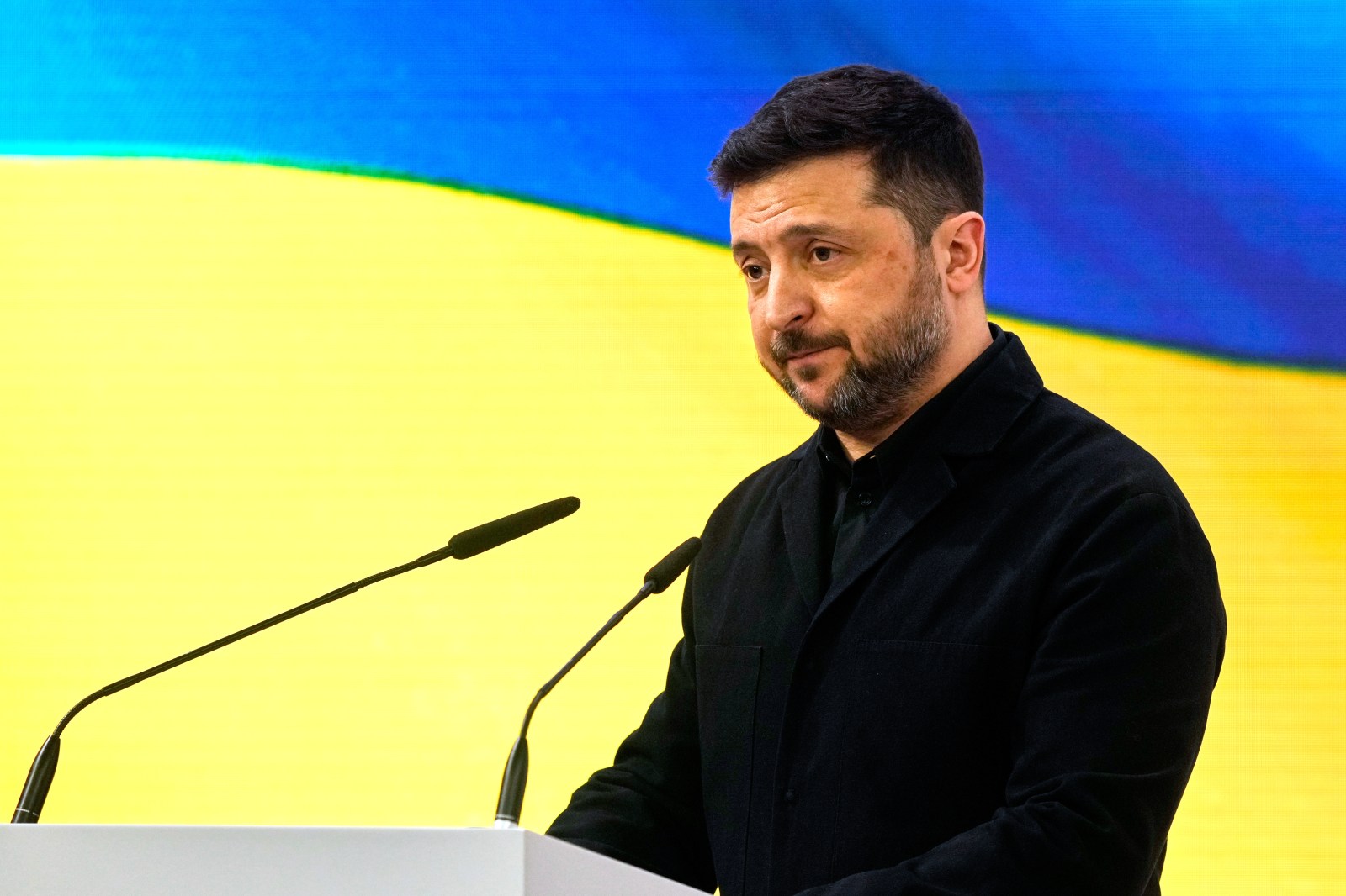 Zelenskyy says he’s reluctant to repair pipeline that brings Russian oil to Central Europe
