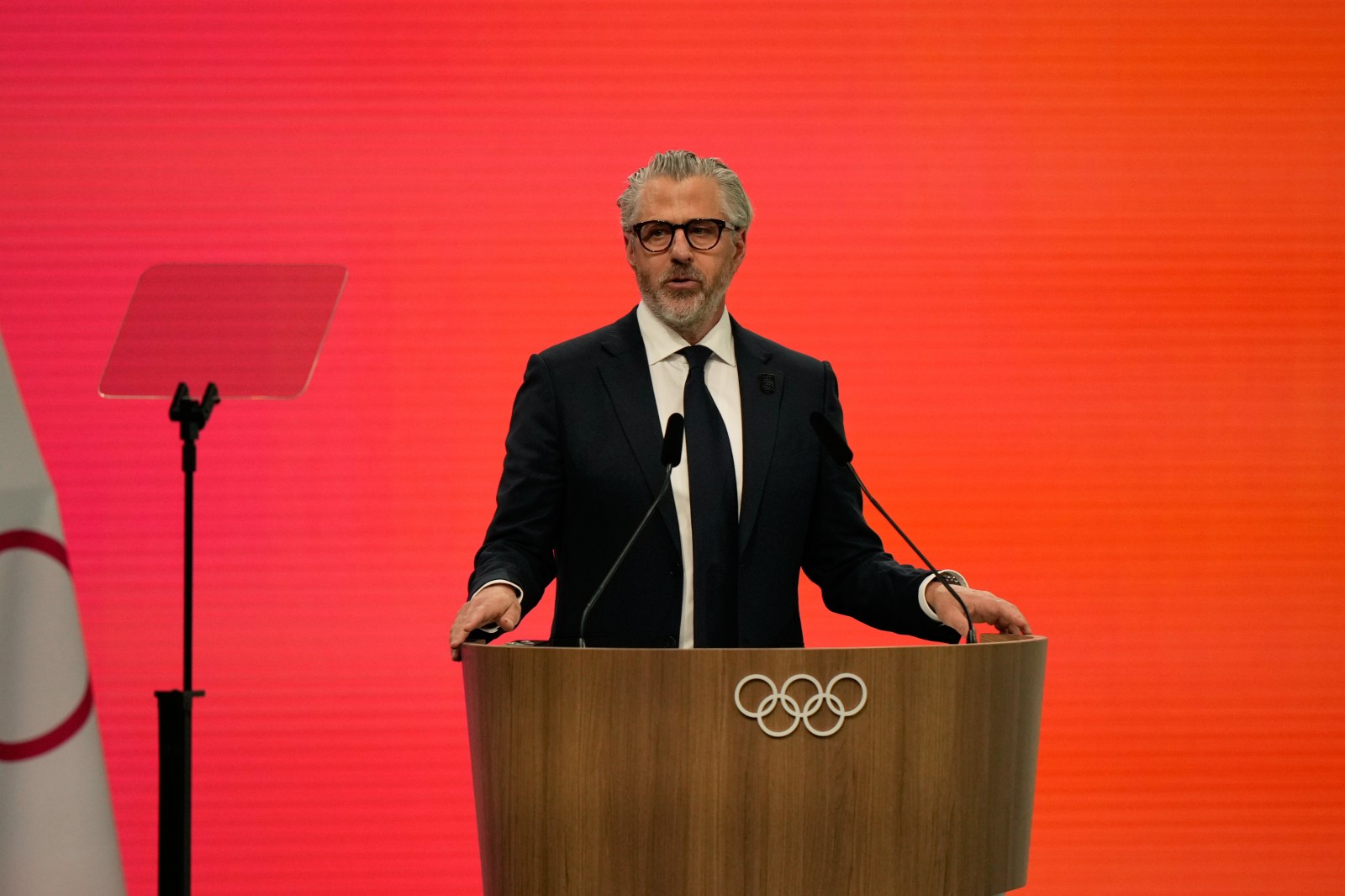 LAオリンピック指導者のワッサーマン氏、エプスタインの電子メール発覚を受けて芸能事務所を売却へ – Winnipeg Free Press