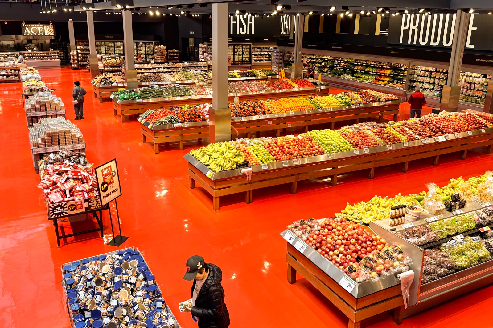 winnipegfreepress.com - The Canadian Press - Grocery and drugstore retailer Loblaw reports Q4 profit and revenue up