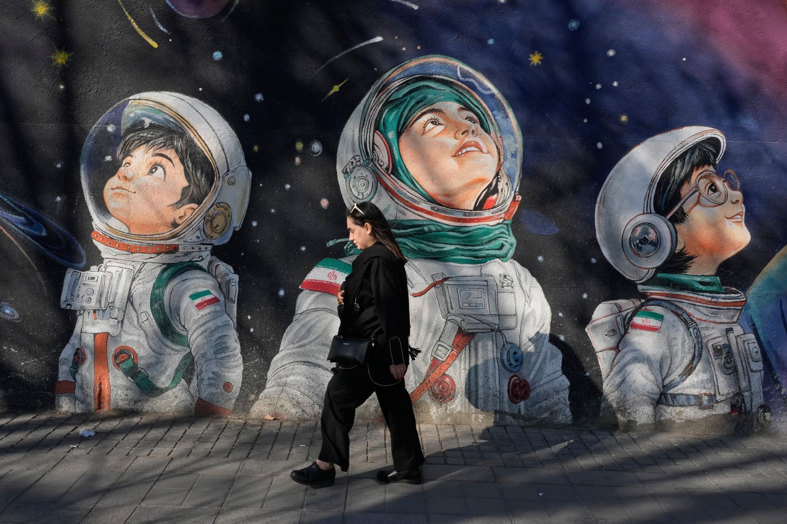 US and Iran to hold a third round of nuclear talks as more American forces deploy to the Mideast