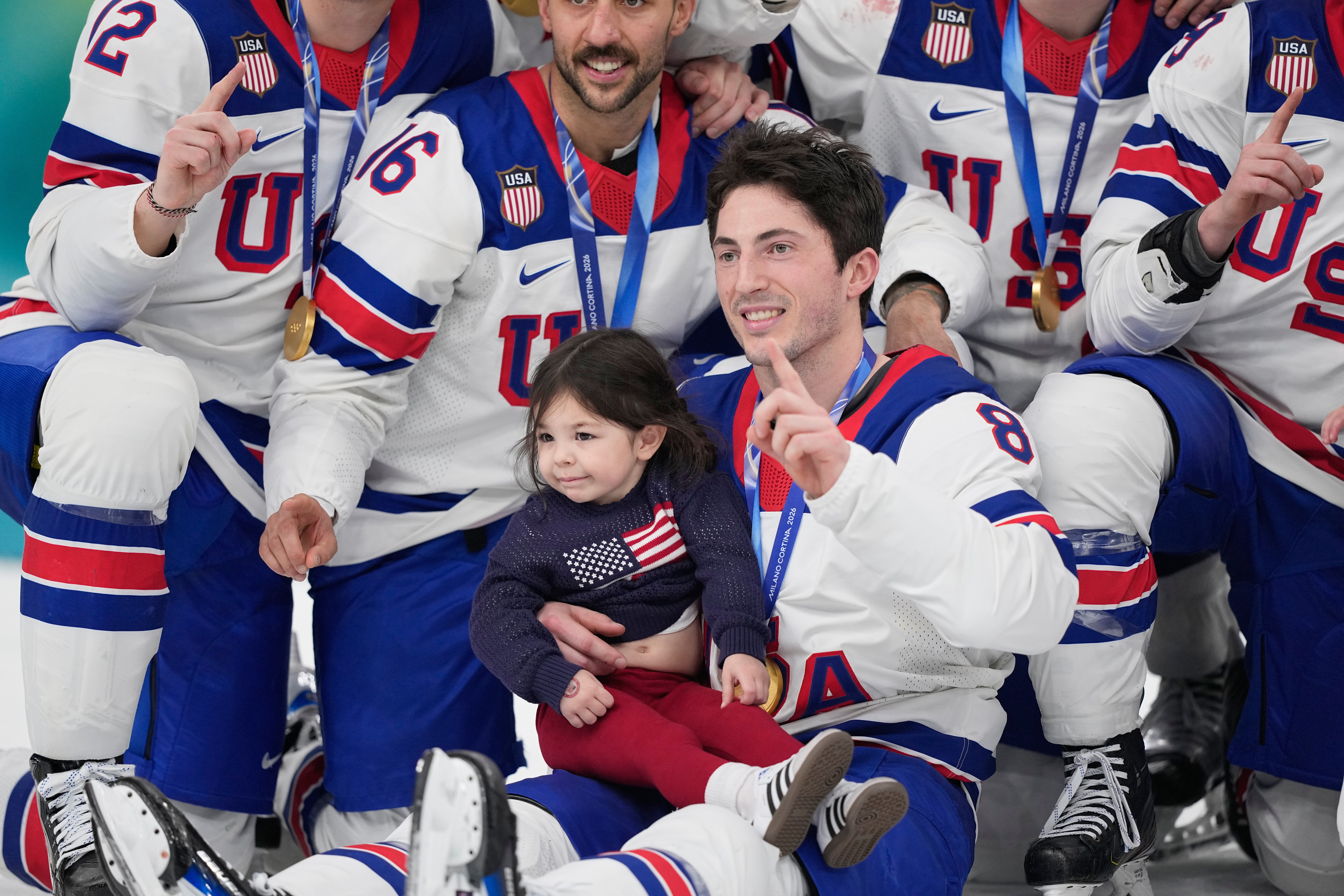Blue Jackets' Zach Werenski honored by Columbus fans for Olympic