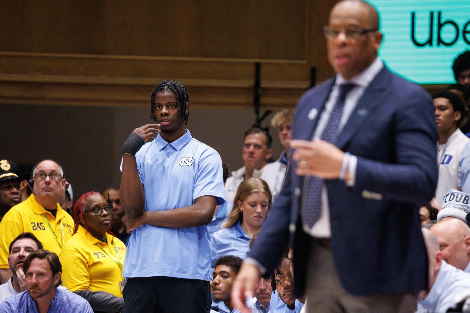 Caleb Wilson watches from sideline as No. 17 North Carolina loses at No. 1 Duke