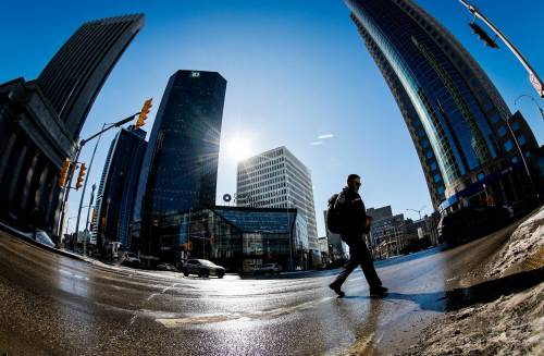 JOHN WOODS / FREE PRESS
                                Several Manitoba unions have joined forces to call on the City of Winnipeg to improve safety measures downtown, Tuesday.