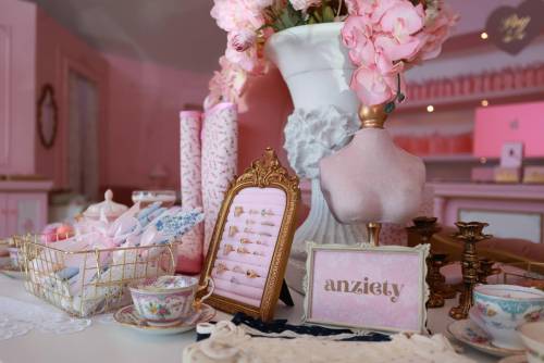 Ruth Bonneville / Free Press
                                When customers visit Anziety, they&rsquo;ll walk into a main room where they&rsquo;ll find the loungewear, dresses, handbags and jewelry that they&rsquo;ve been offering online for the last few years.