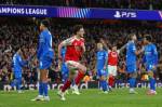 IAN WALTON / THE ASSOCIATED PRESS
                                Arsenal&rsquo;s star player Declan Rice (centre) isn&rsquo;t flashy, but a defensive midfielder with a penchant for involvement in set-piece goals.