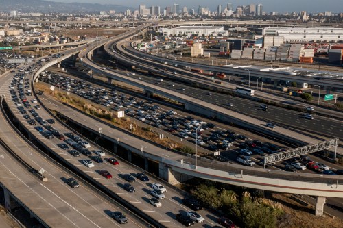 FILE - Vehicles driving westbound for the Bay Bridge from Oakland, Calif., Sept. 26, 2025. (Santiago Mejia/San Francisco Chronicle via AP, File)