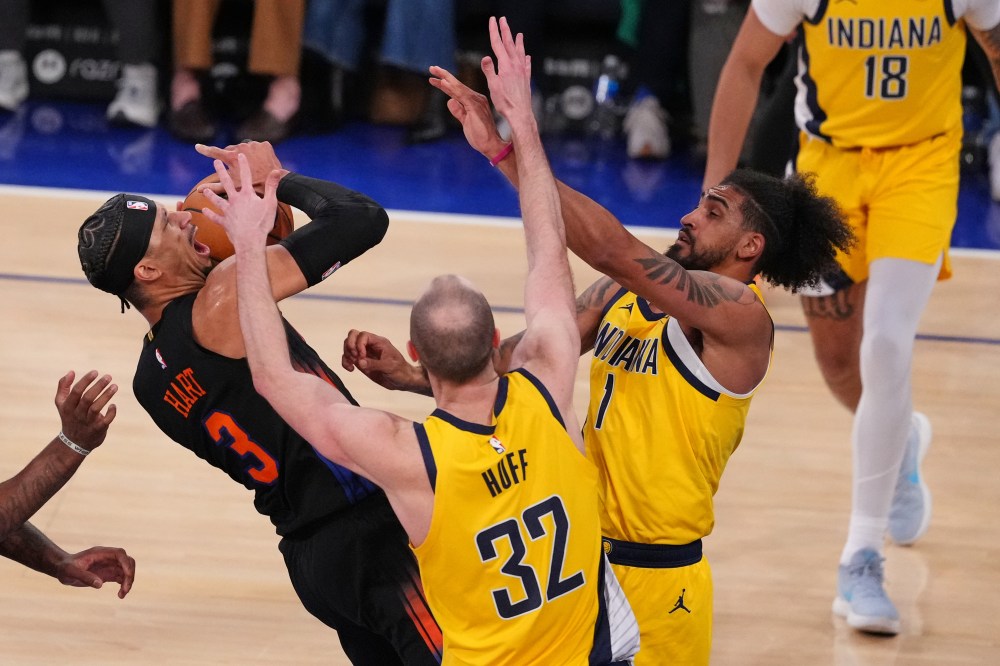 Josh Hart scores 33 as the Knicks beat the Pacers 136-110 for a fourth ...
