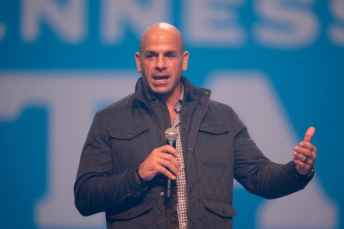 Tennessee Titans head coach Robert Saleh speaks during the NFL football team's new uniform event Thursday, March 12, 2026, in Nashville, Tenn. (AP Photo/George Walker IV)