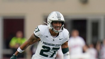 Michigan State defensive back Devynn Cromwell (27) during an NCAA football game against Indiana on Oct. 18, 2025 in Bloomington, Ind. (AP Photo/Vera Nieuwenhuis)