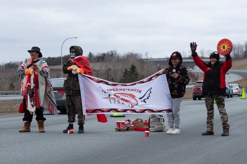 Sipekne'katik First Nation members protest along Highway 102 near Shubenacadie, N.S. on Thursday, April 2, 2026. THE CANADIAN PRESS/Ted Pritchard