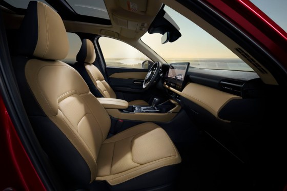 The 2026 Mazda CX-5 is the latest generation of the venerable compact SUV. I’d show you the Sorento, but this one is filthy and Kia Canada’s media site is offline. (Mazda Canada)