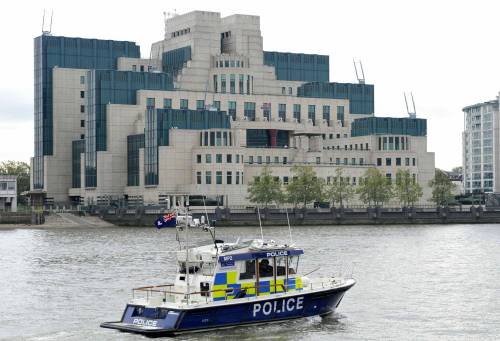 Lennart Preiss / Associated Press files
                                In 2019, security cameras at MI6 headquarters (pictured) captured Zac Brettler&rsquo;s plunge to his death from a fifth-floor balcony located on the opposite bank of the River Thames.