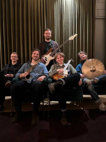 Supplied
                                Fred Warner (centre) of Chickadee. At left: Jazzy folk band Chickadee is releasing its debut EP Persistence tonight.