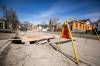 MIKAELA MACKENZIE / FREE PRESS
                                A sinkhole on Washinton Avenue is being repaired.