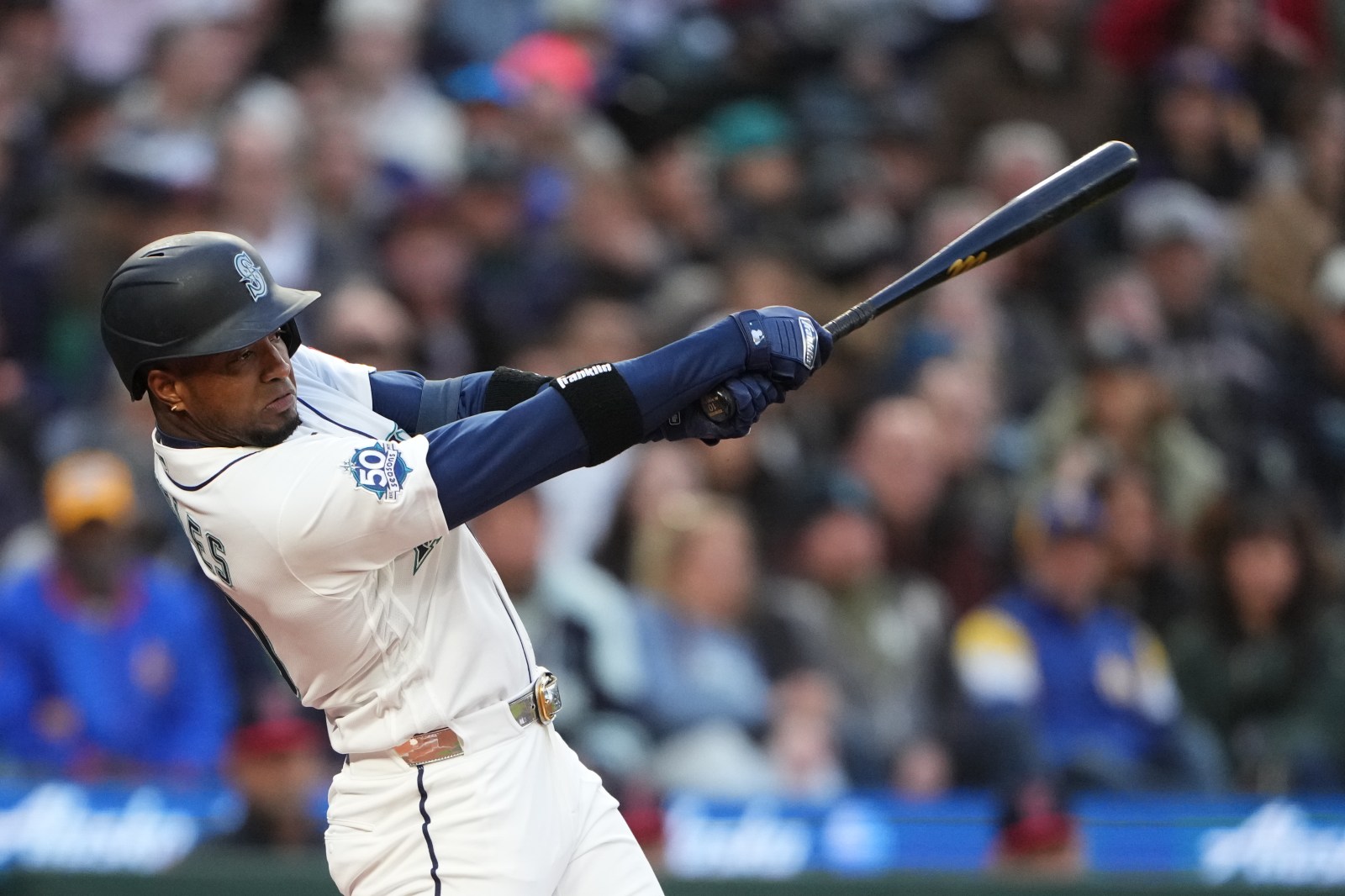 Outfielder activated from injured list before series finale