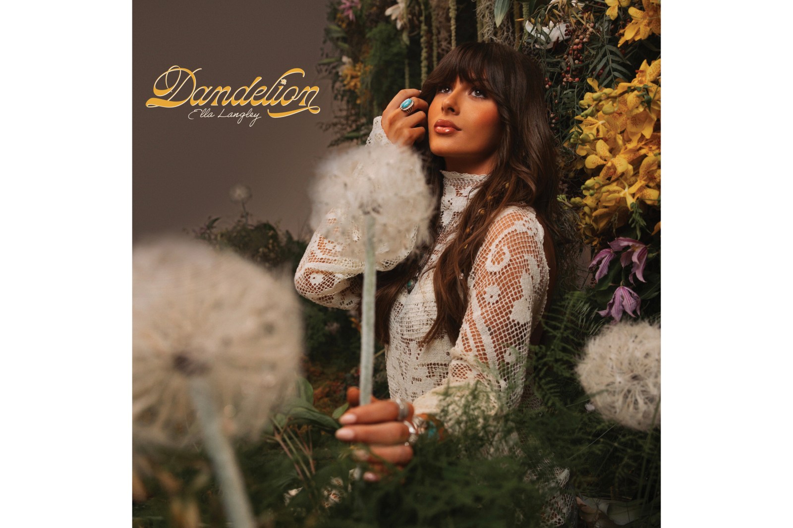 Music Review: Make way for Ella Langley’s ‘Dandelion,’ a new era of old-soul country