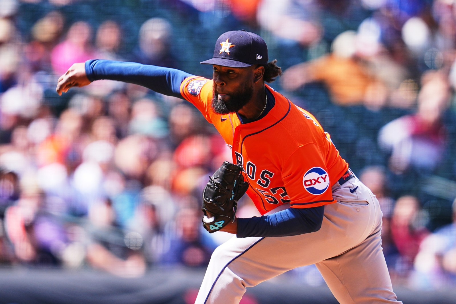 Astros shortstop and first baseman out of lineup with injuries