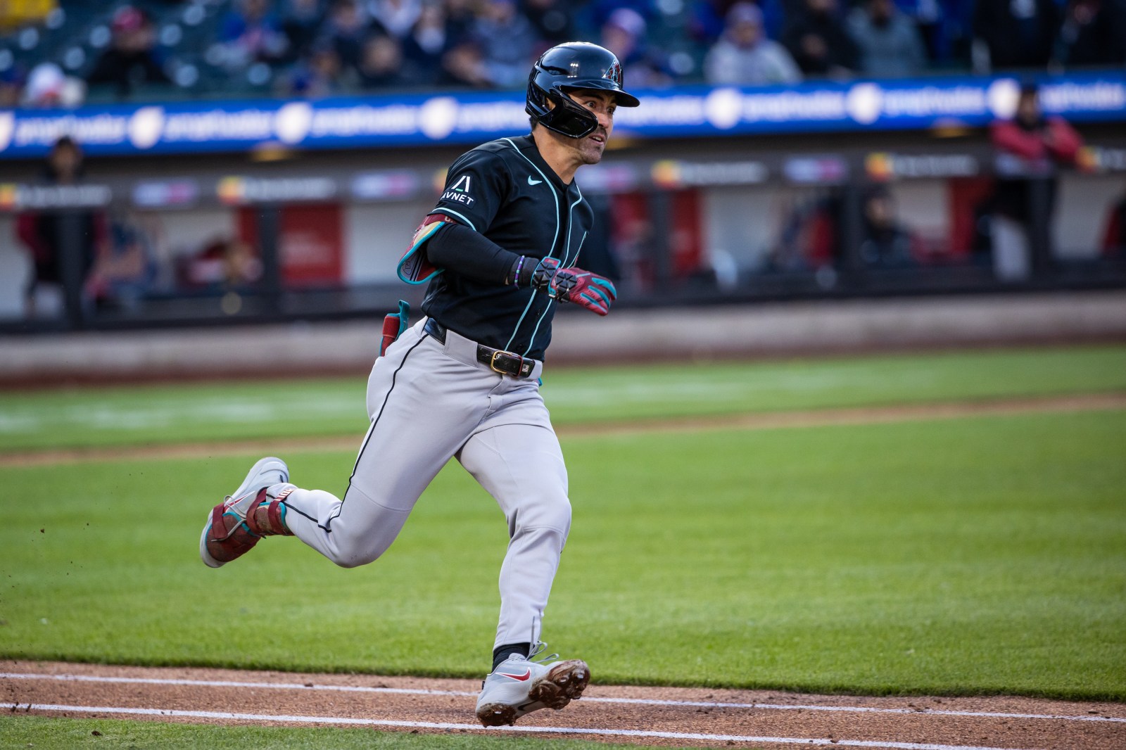 Diamondbacks All-Star OF Corbin Carroll leaves game with low back tightness