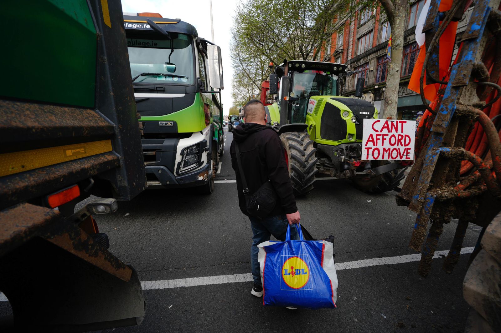 Fuel Protests in Ireland Disrupt Supply and Transportation on Fifth Day