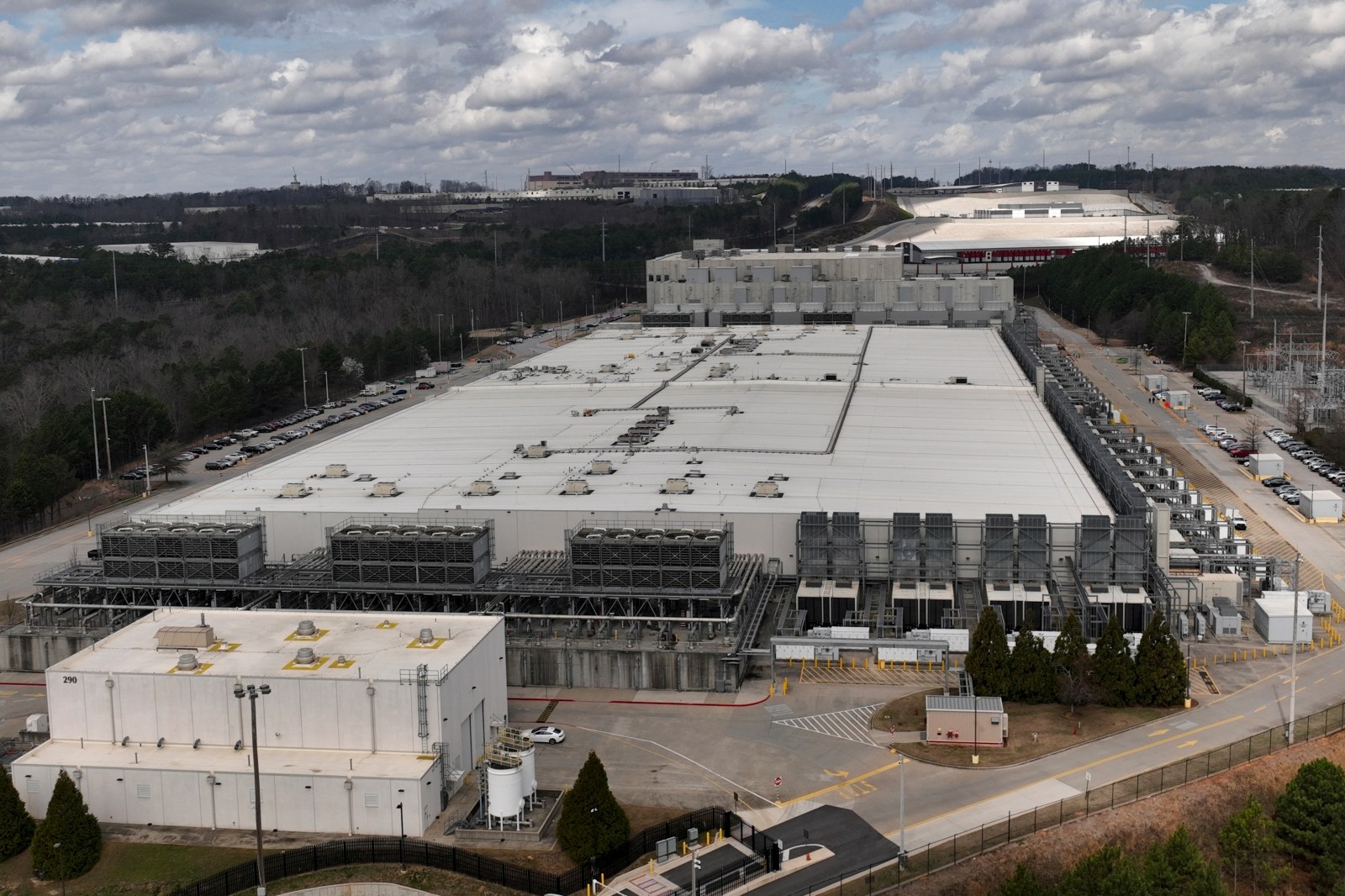 Nation’s first state moratorium on data centers vetoed by Maine’s governor