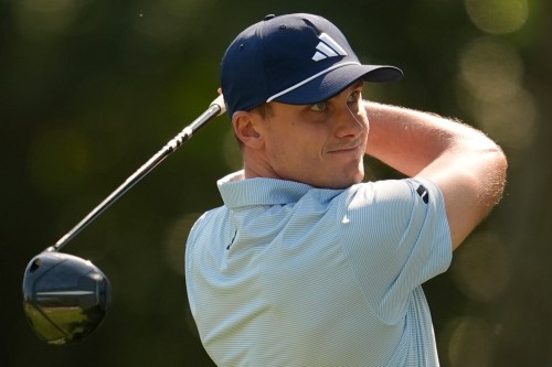 Ludvig Aberg, of Sweden, hits from the third tee during the first round at the RBC Heritage golf tournament, Thursday, April 16, 2026, in Hilton Head Island, S.C. (AP Photo/Mike Stewart)