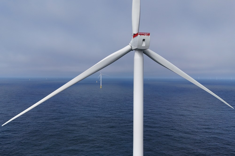 Offshore wind farms take shape along Rhode Island’s coast, even as ...