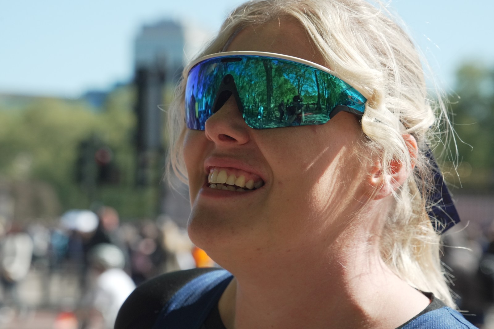 AI Smart Glasses Enable Visually Impaired Runners