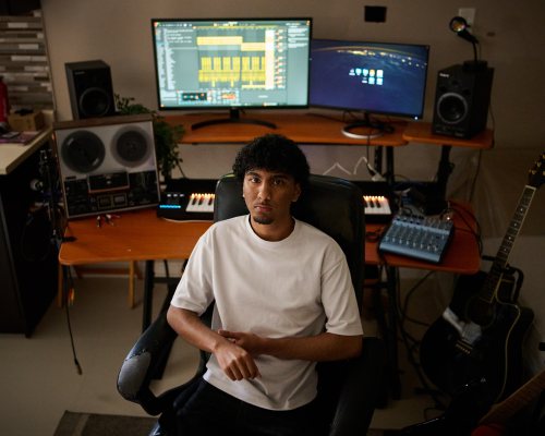 Producer ap.melodies, whose name is Arham Paul, at his basement home production studio in Markham, Ont., on Friday, May 22, 2026. THE CANADIAN PRESS/Sammy Kogan