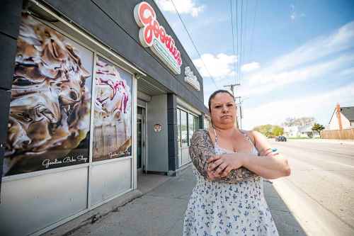 MIKAELA MACKENZIE / FREE PRESS
	
Linda Peters, owner of Goodies Bake Shop, which has been without water for two days and counting owing to a water main break.