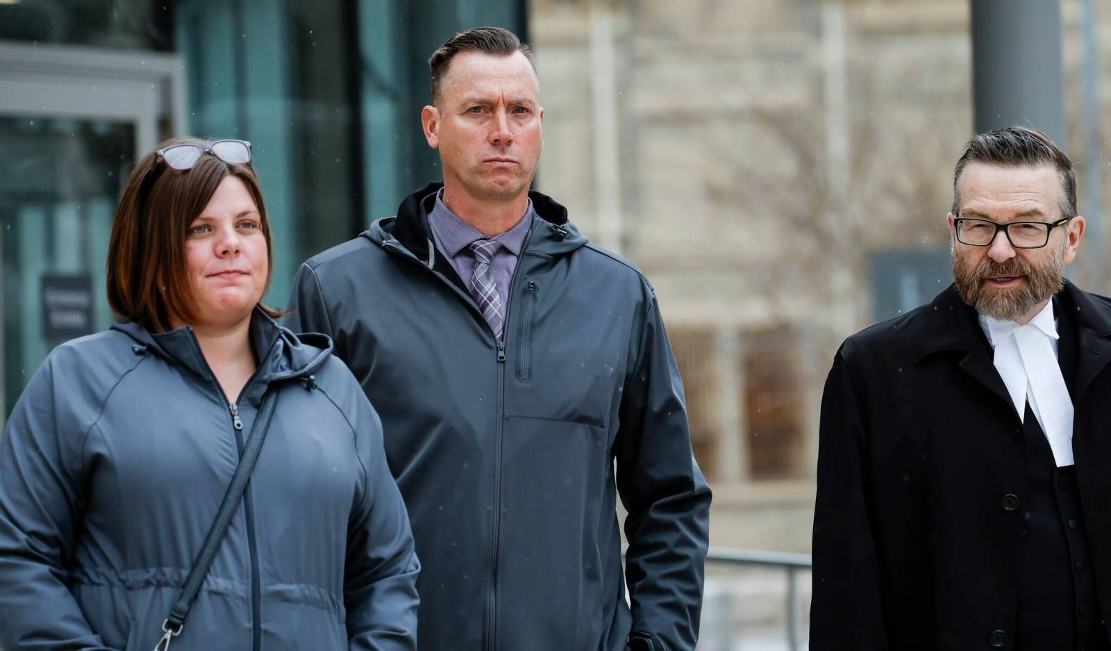 winnipegfreepress.com - Dean Pritchard - Winnipeg police officer denies tampering with crime scene evidence, blames disgraced former partner now behind bars