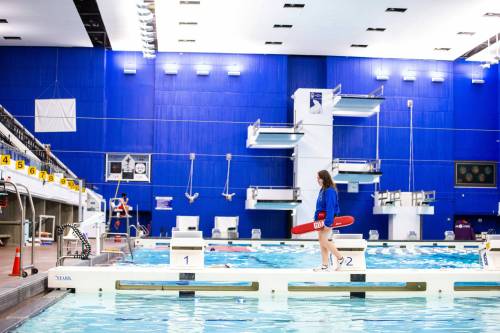 MIKAELA MACKENZIE / FREE PRESS FILES
                                The Pan Am Pool will close on Jan. 18, 2027 for substantial repairs including to the main tank, diving towers and deck area.