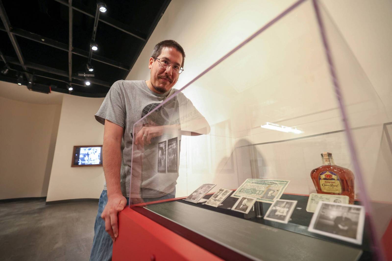 Manitoba Museum exhibition sheds light on Canadian history of Chinese oppression