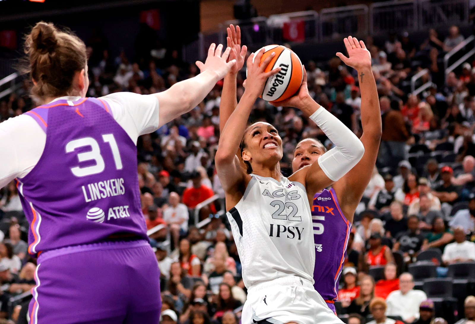 New York Liberty beat Las Vegas Aces 93-85 to win 2026 Commissioner's Cup