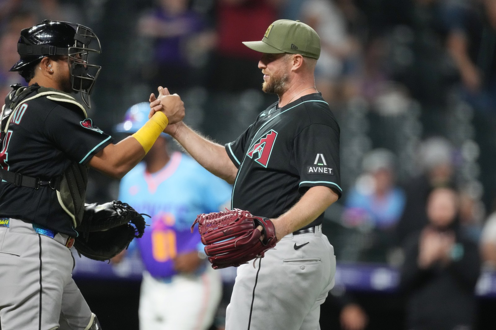 Giants Defeat Rockies as Fight Breaks Out in Oracle Park Stands