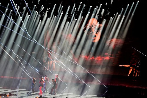 Felicia from Sweden performs the song 