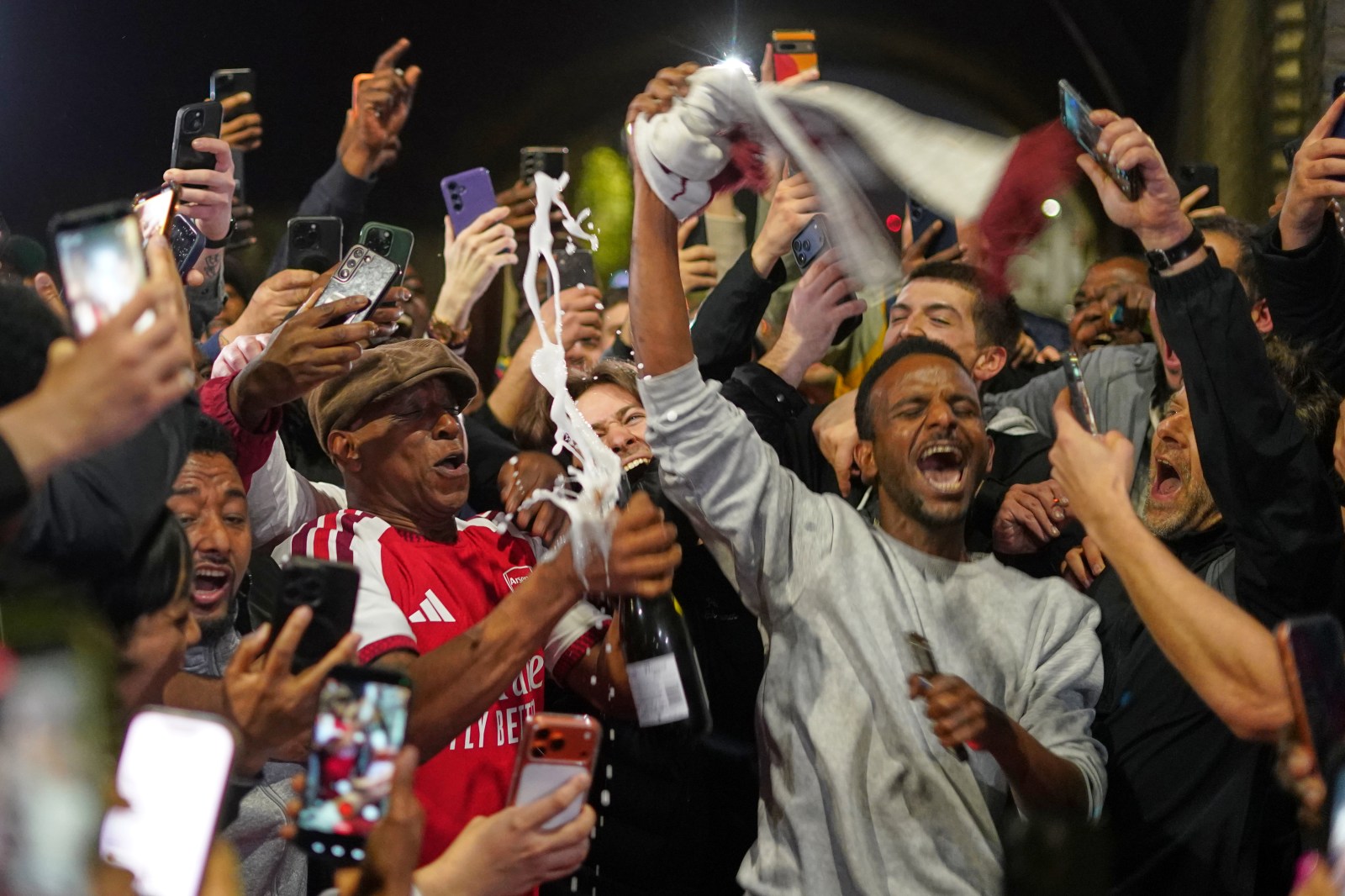 Mexico Hosts Ecuador in World Cup Round of 32 Match
