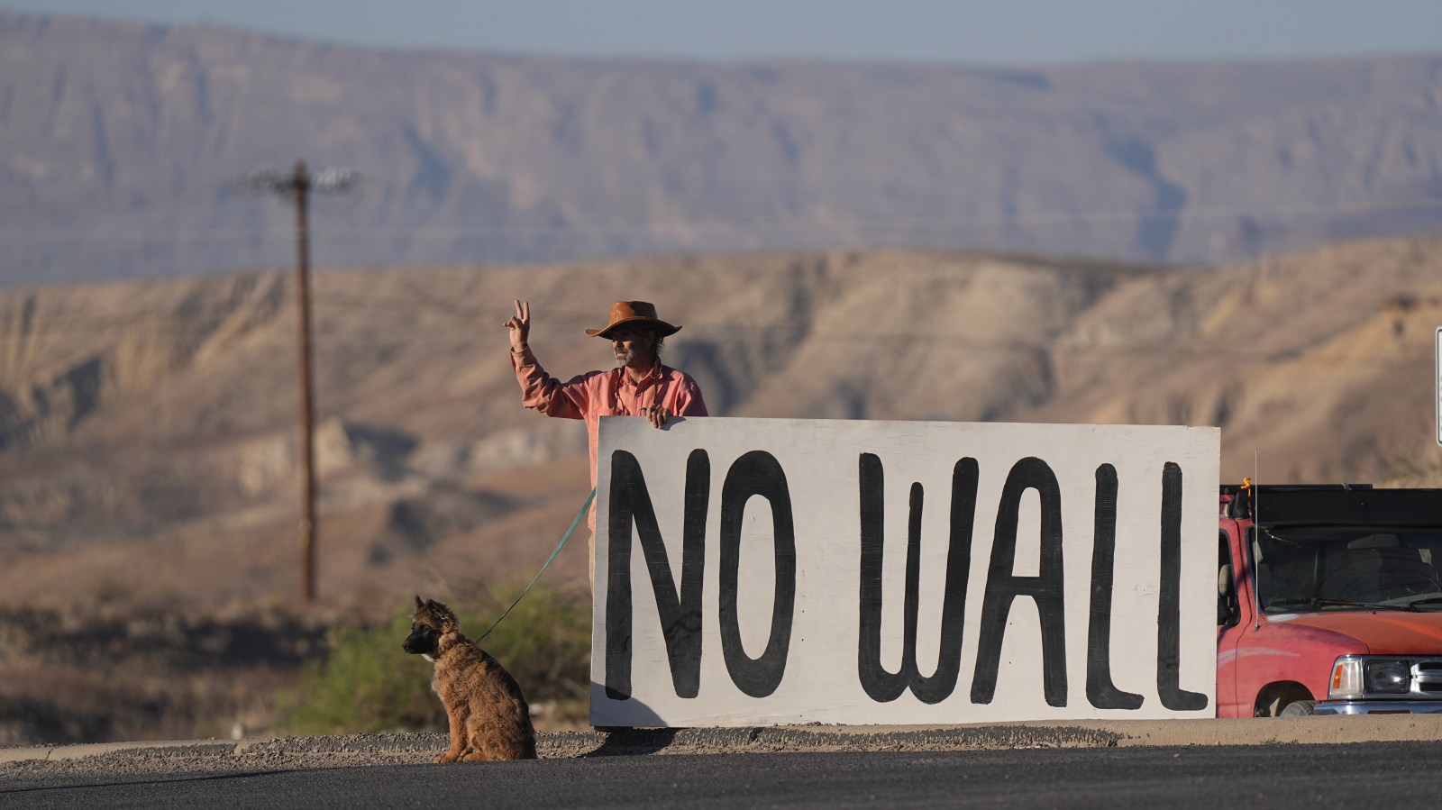 Border Agency to Install 30-Foot Wall Segments Outside Big Bend National Park Starting in July