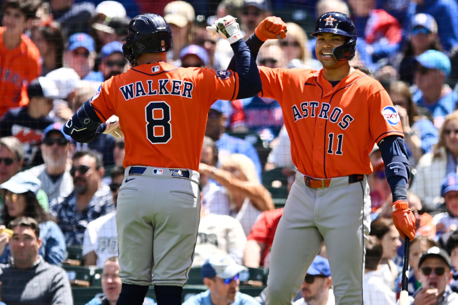 Chicago Cubs Beat Cincinnati Reds 5-3 on Bregman Home Run
