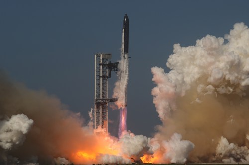 SpaceX's Starship rocket lifts off during a test flight from Starbase, Texas, Friday, May 22, 2026. (AP Photo/Eric Gay)