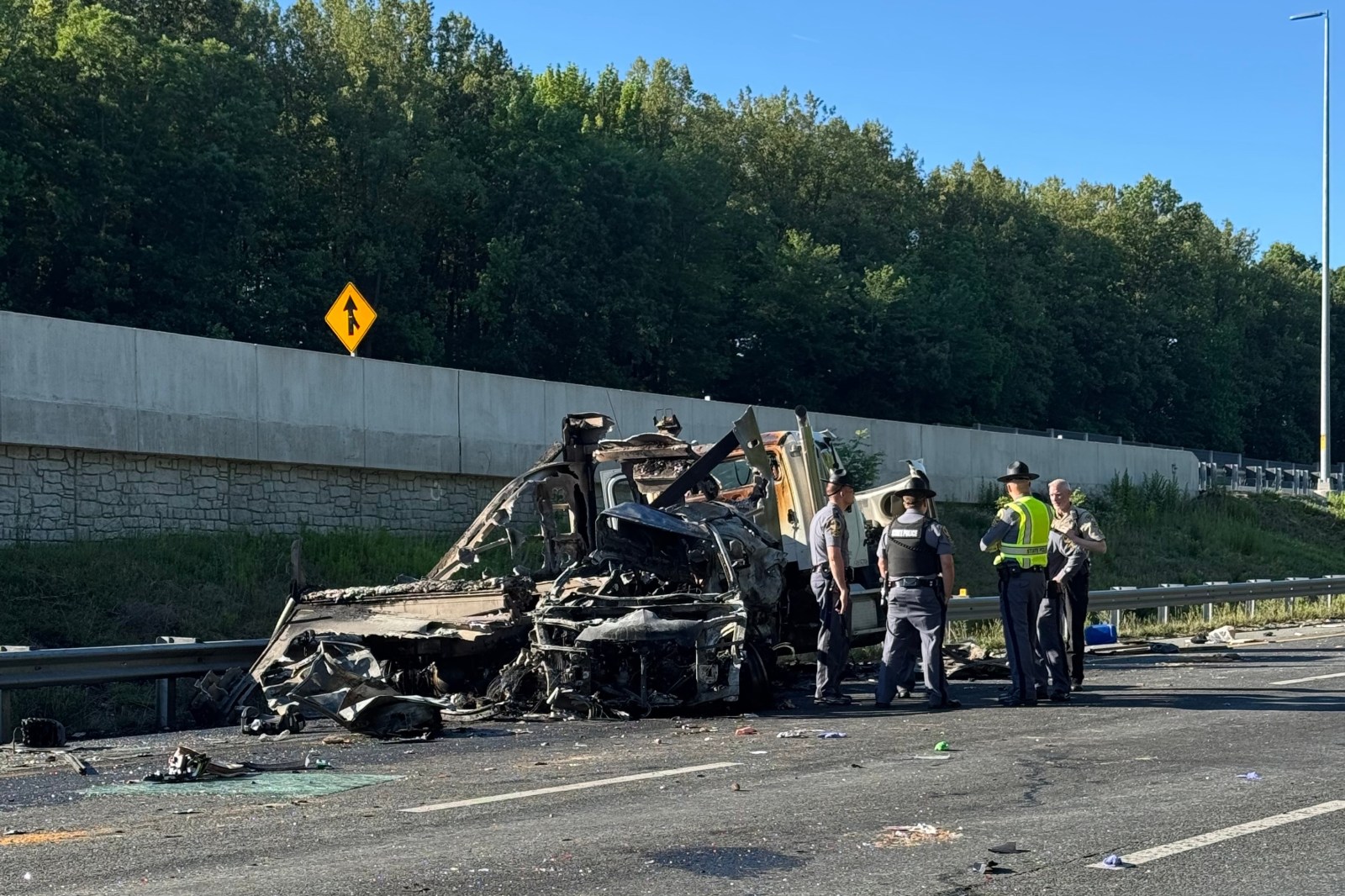 Bus Crash on I-95 in Virginia Kills Five, Including Family of Four