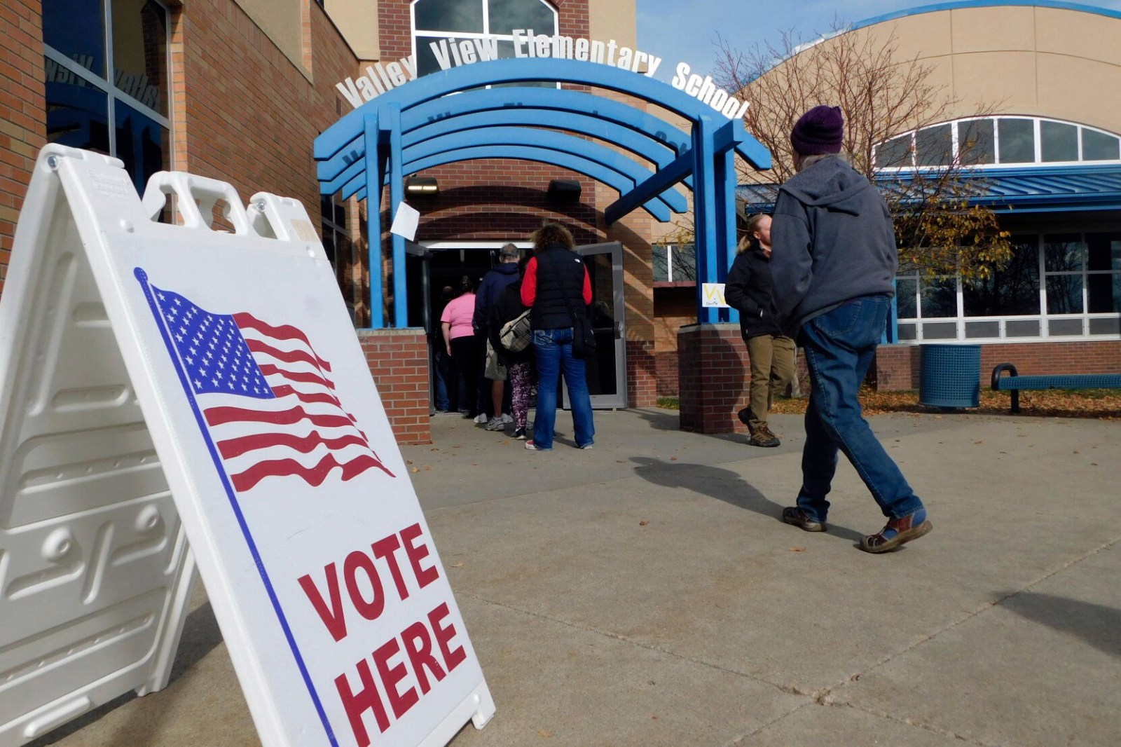 Voters in Six States Head to Polls for Primary Elections
